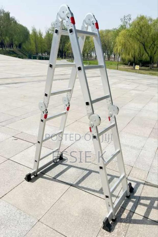Portable Multipurpose Ladder - main view