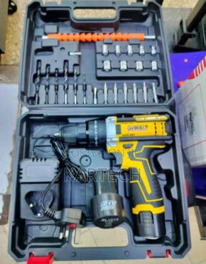 Dewalt 21volts Drill Set Cordless - thumbnail 2