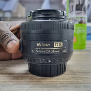 Nikon Af-S Dx Nikkor 35mm F/1.8g