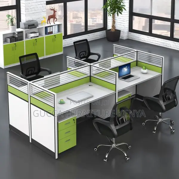 Workstations: 4-Seater Casual Executive Modular Workstation