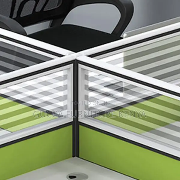Workstations: 4-Seater Casual Executive Modular Workstation