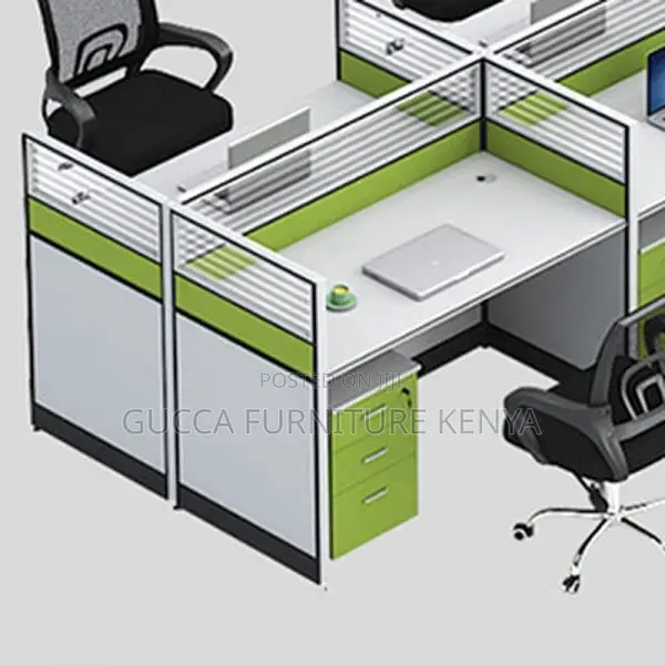 Workstations: 4-Seater Casual Executive Modular Workstation