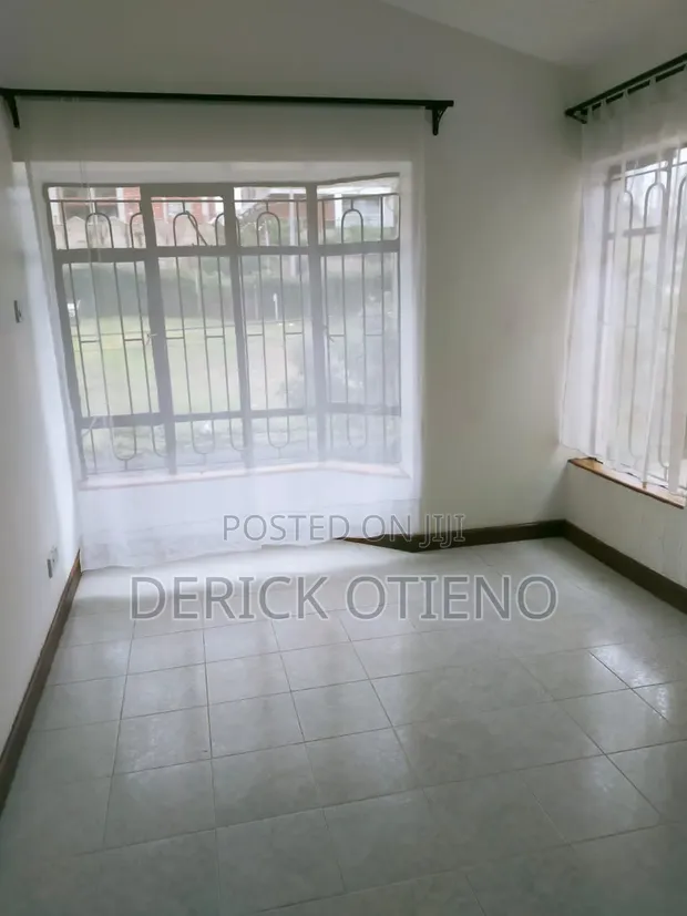 5bdrm Townhouse / Terrace in Lavington for rent