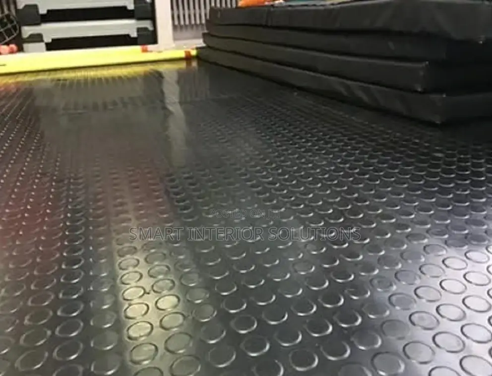 Long-Lasting Coin Rubber Mat