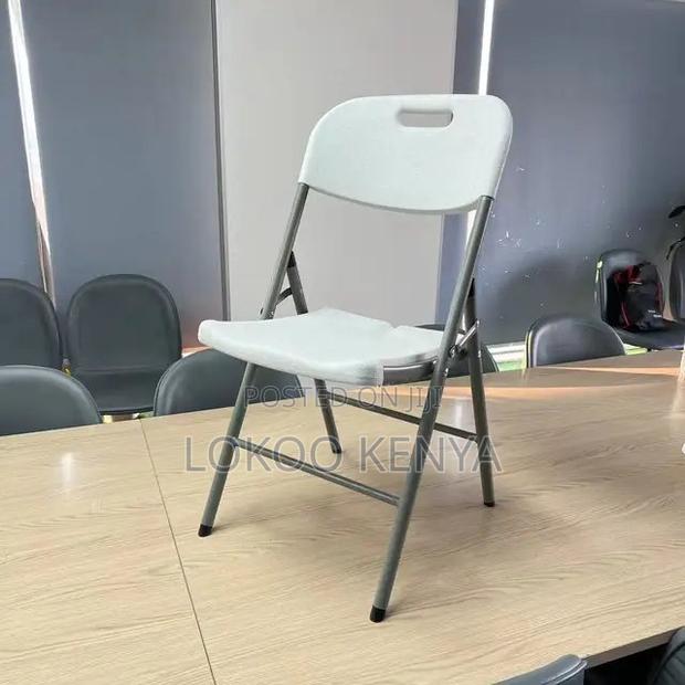 Office Chair: Patio Foldable Event Office Chair - thumbnail 2