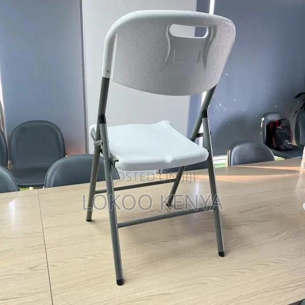 Office Chair: Patio Foldable Event Office Chair - thumbnail 4