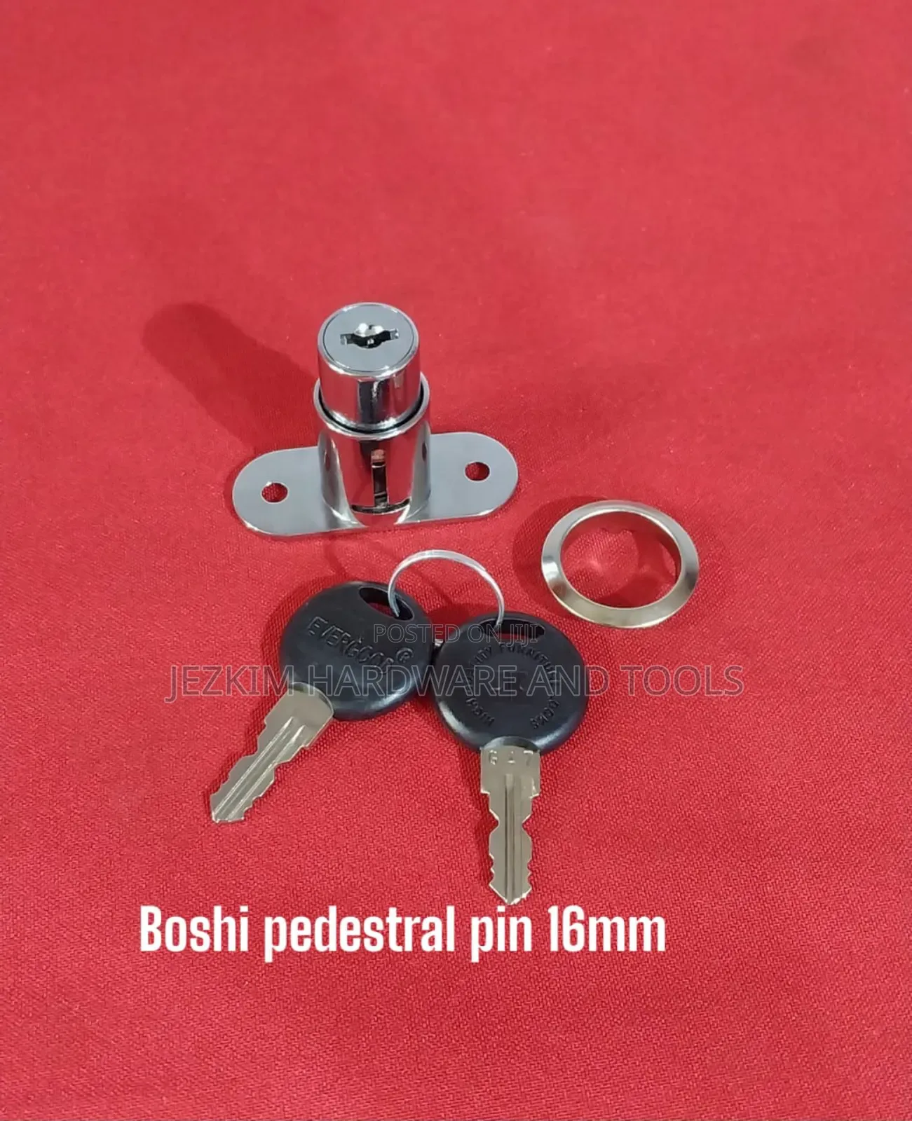 Pedestal Lock