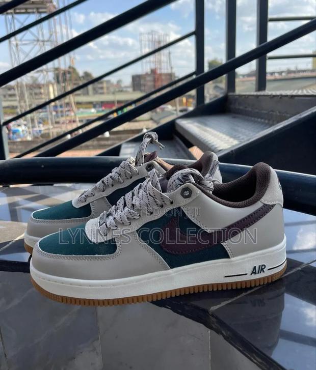 Airforce Custom - thumbnail 4