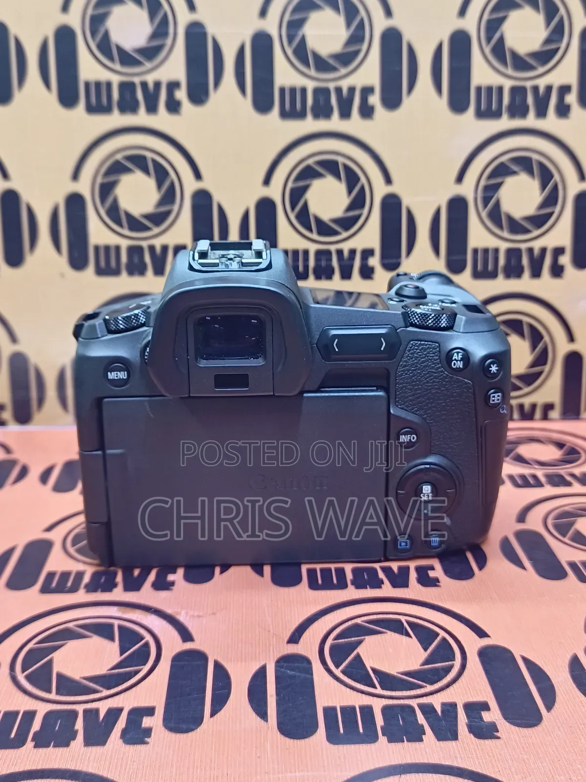 Canon Eos R Mirrorless Camera
