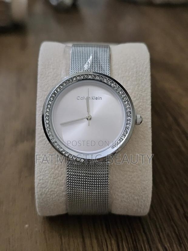 Simple Ck Watch for Her - main view