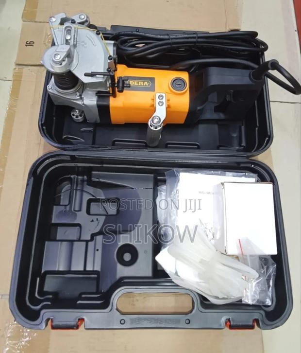 Dera Wall Chisel Machine 2500w - main view