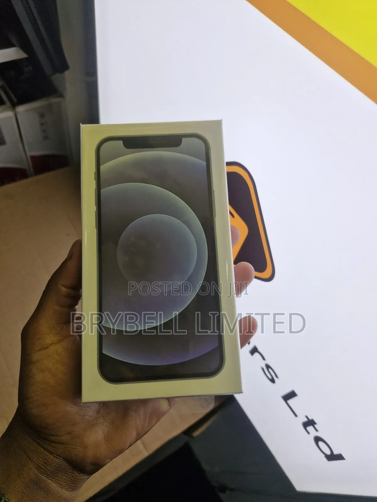 New Apple iPhone 12 128 GB White