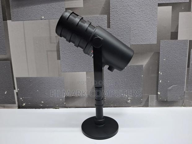Podcast Microphone With Desktop Stand - thumbnail 4