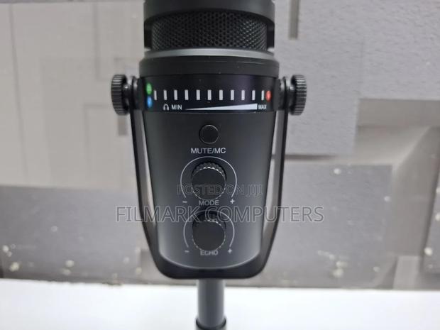 Podcast Microphone With Desktop Stand - thumbnail 2