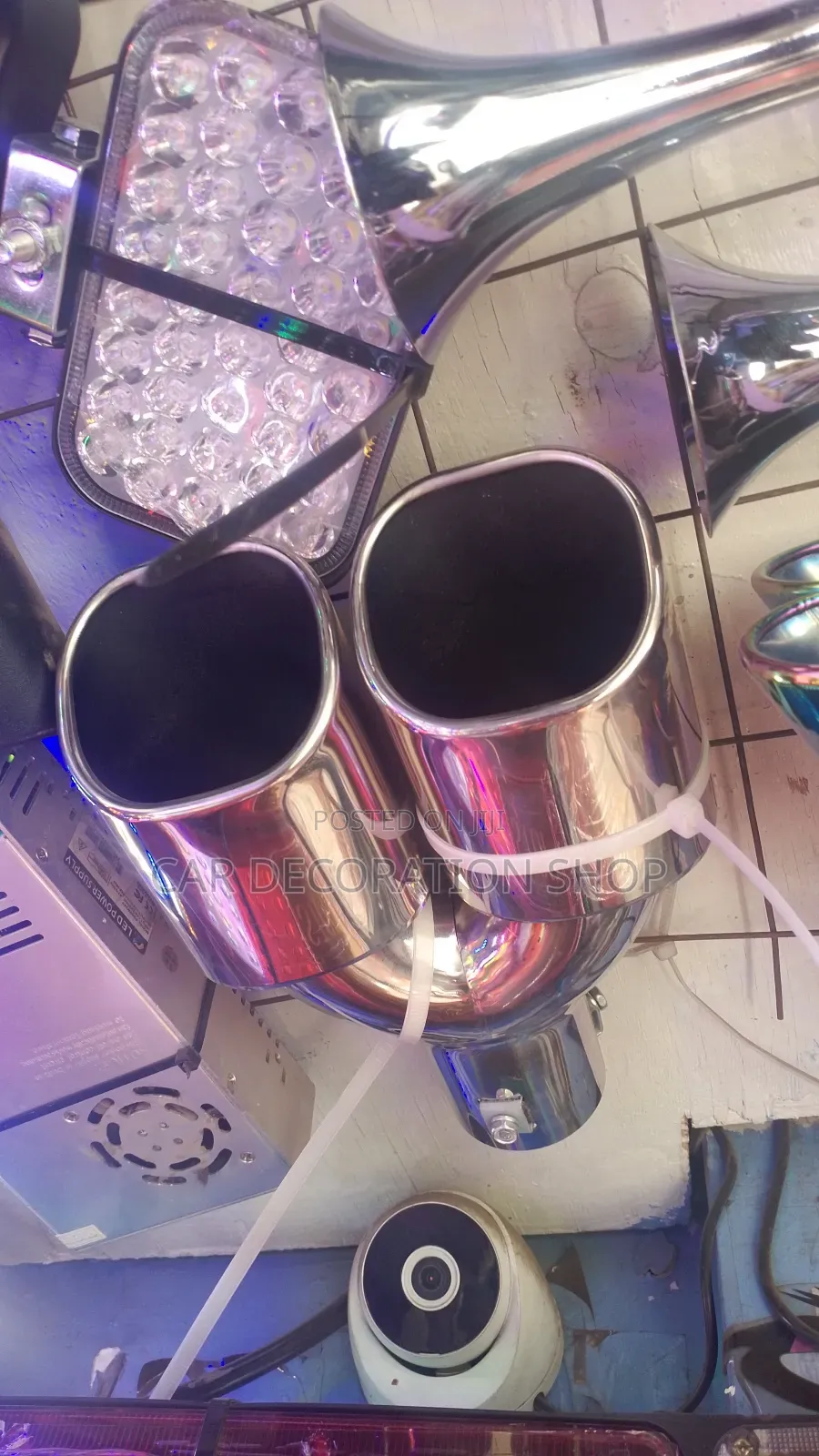 Chrome Double Exhaust Tip With Square End Tips