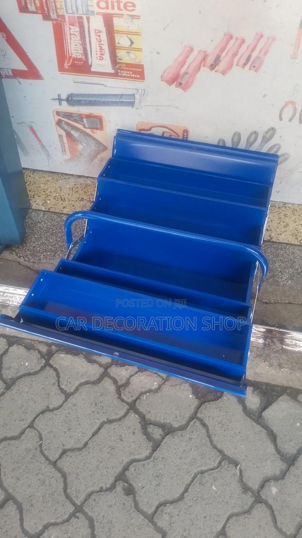 Empty Blue Tool Box - thumbnail 3