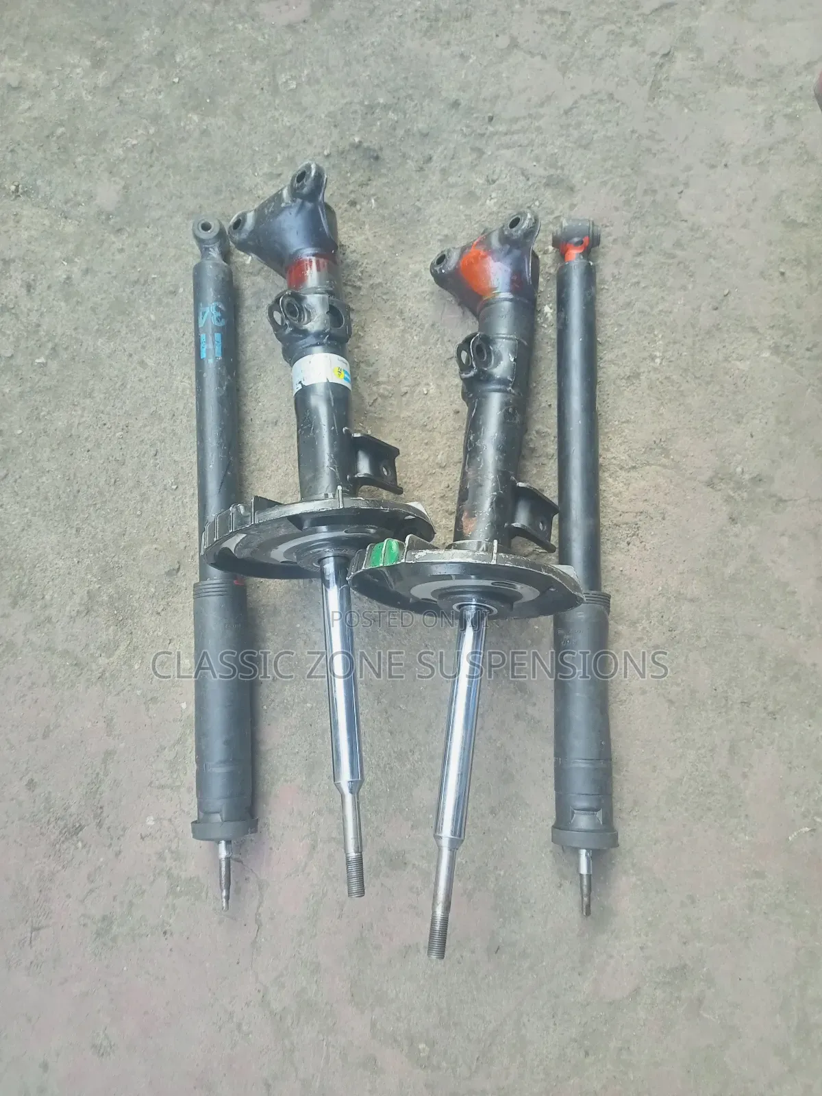 Mercedes-Benz C200 Shocks