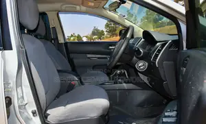 Nissan Wingroad 2016 Silver