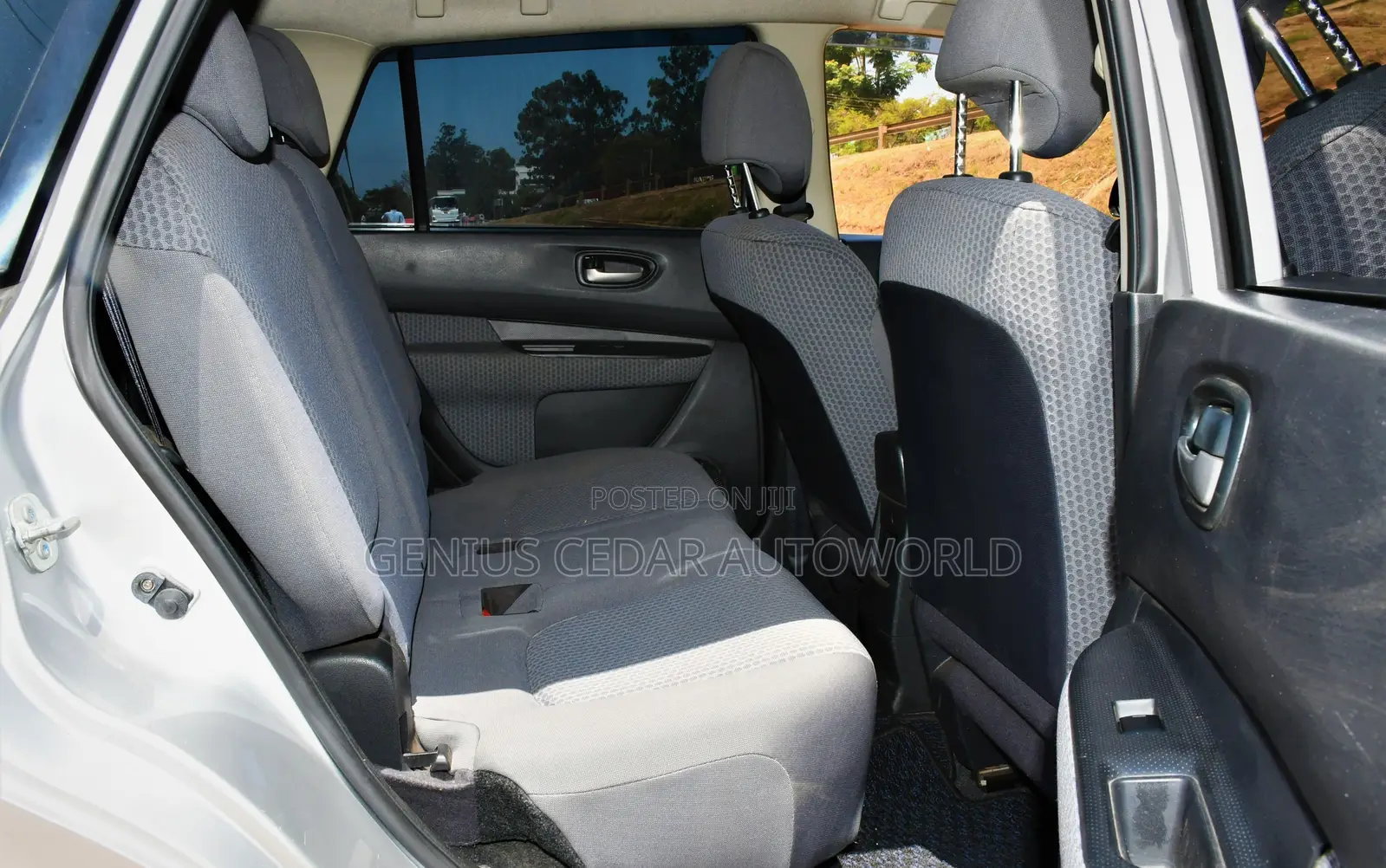 Nissan Wingroad 2016 Silver