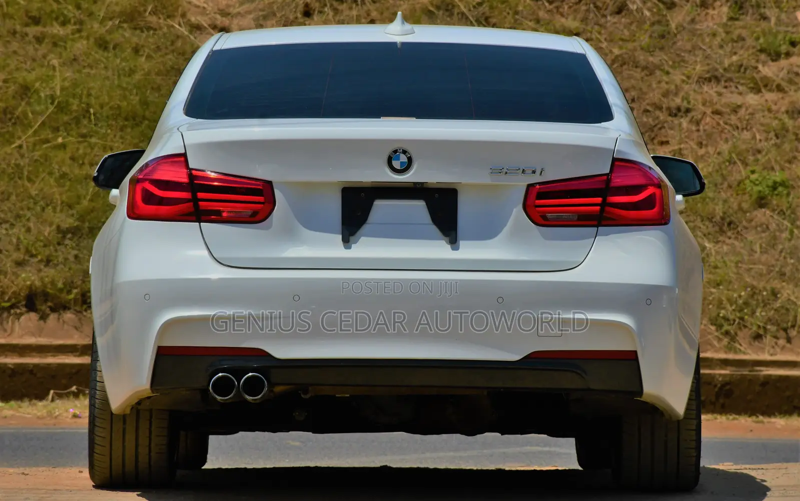 BMW 320i 2017 White