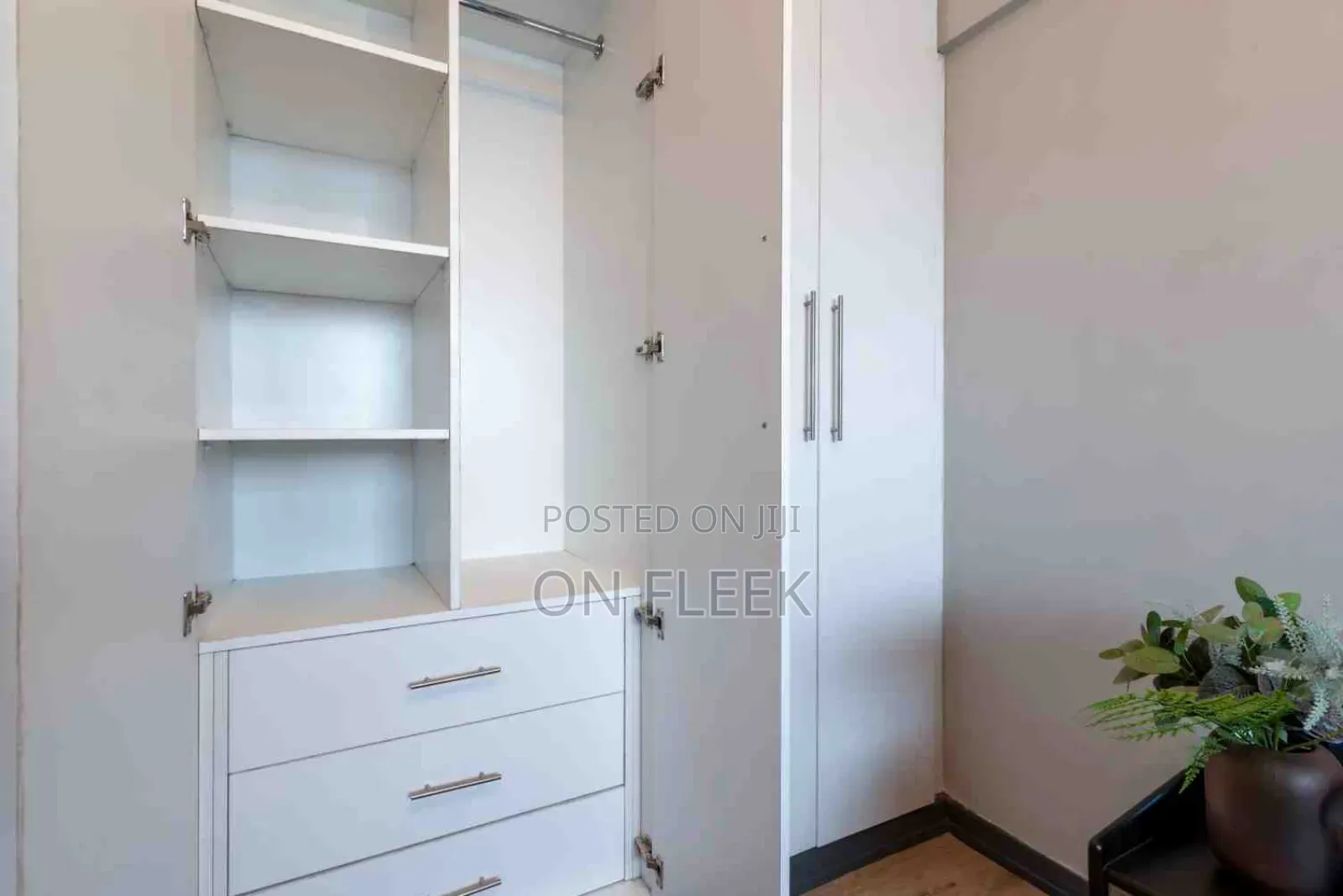 2bdrm Apartment in Luxore, Gateway Mall Area for sale