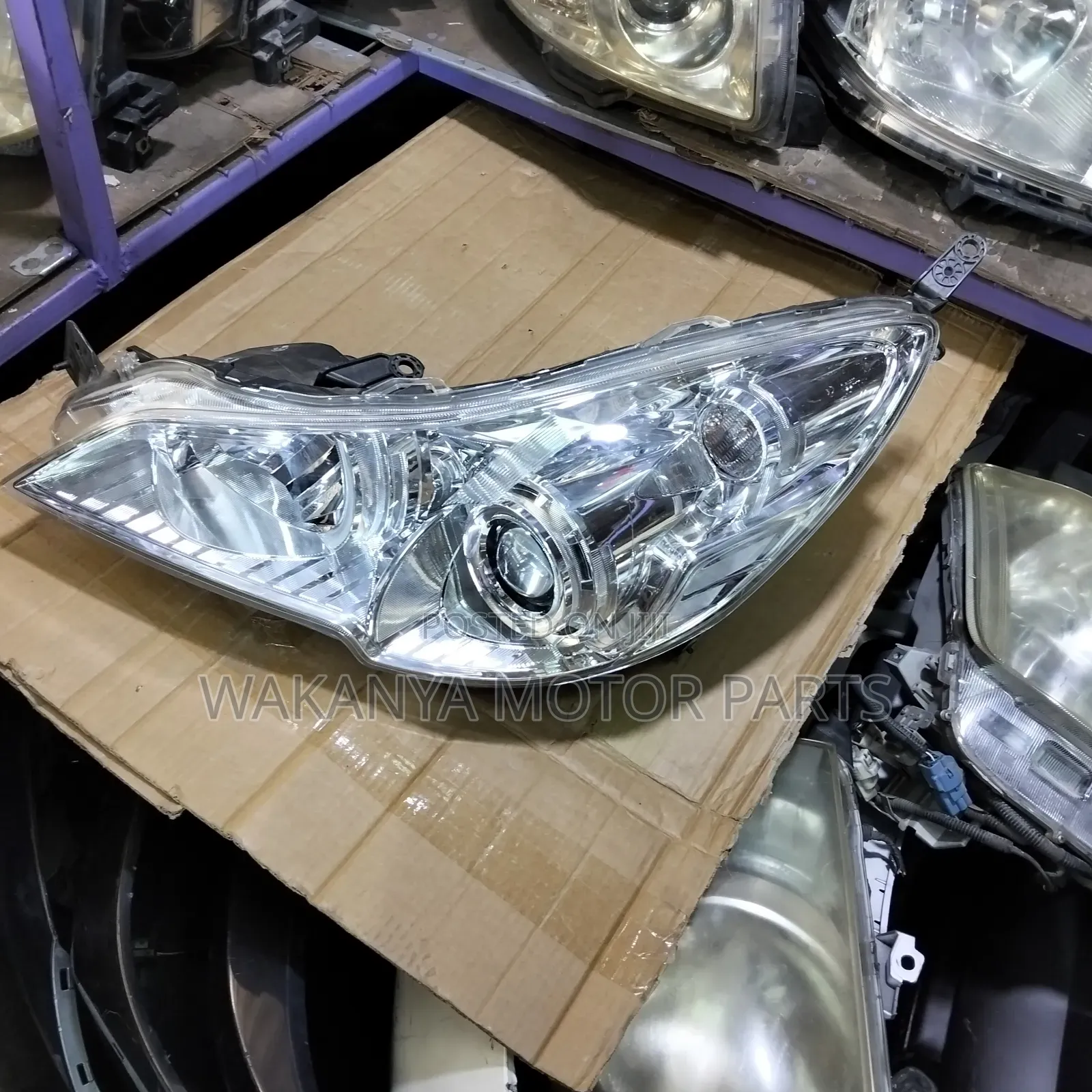 Subaru Legacy Br9 Zenon Shiny Headlight, Clear Reflector
