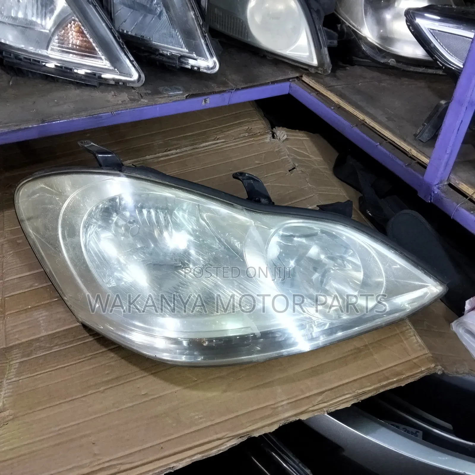 Toyota Ipsum 2005/2008 Zenon Headlight, Clean Ex Japan