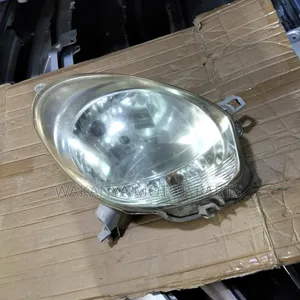 Toyota Passo 2010/2013 Non Xenon Headlamp Non Focus