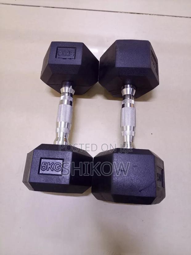 5kg Hexagonal Dumbbell Pair - main view