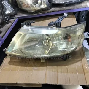 Nissan Serena Fc25 2005/2006 Non Xenon Shiny Reflector Lamp