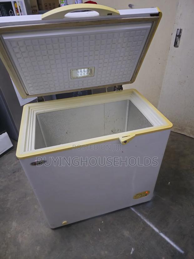 Mika 150l Chest Freezer - thumbnail 4