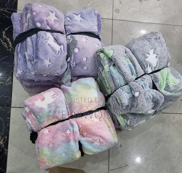 Magic Glow in the Dark Fleece Blanket for Kids - thumbnail 8