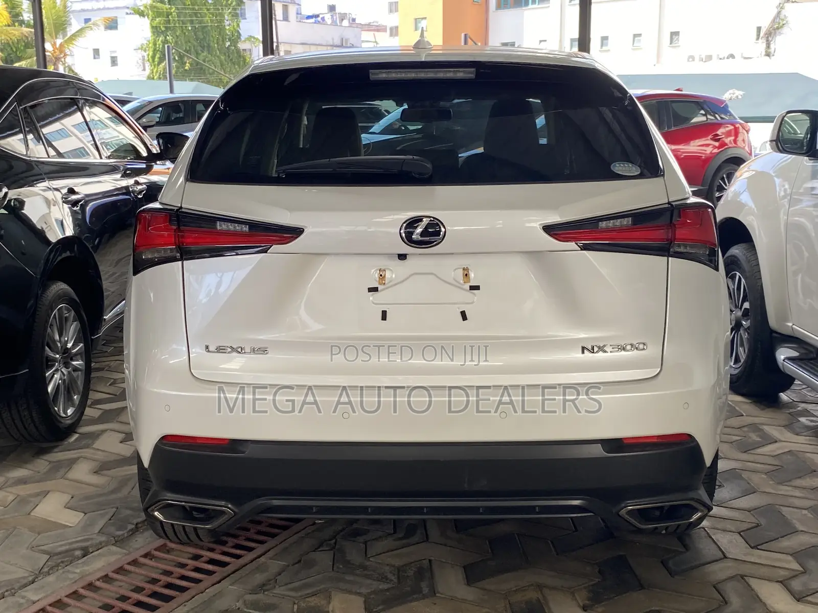 Lexus NX 2018 Off white