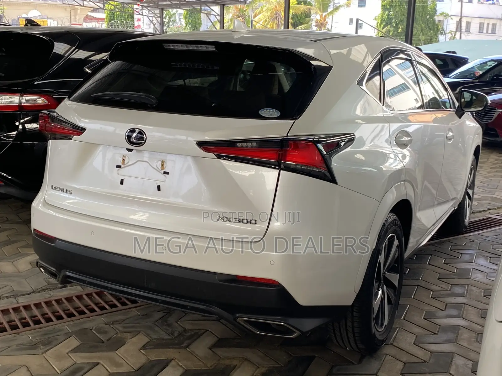 Lexus NX 2018 Off white