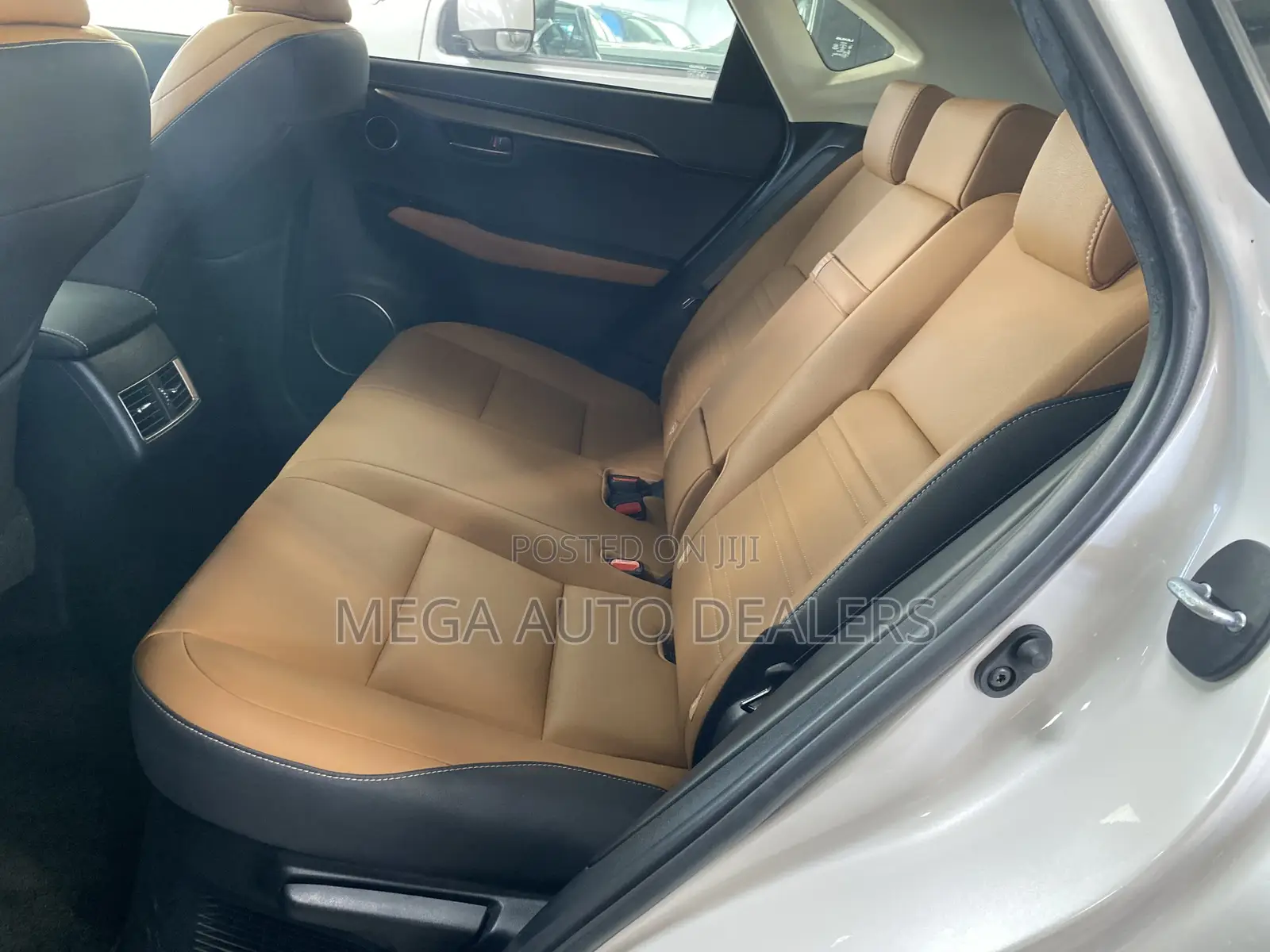 Lexus NX 2018 Off white