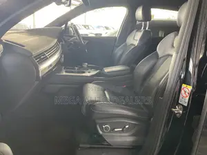 Audi Q7 2018 Black