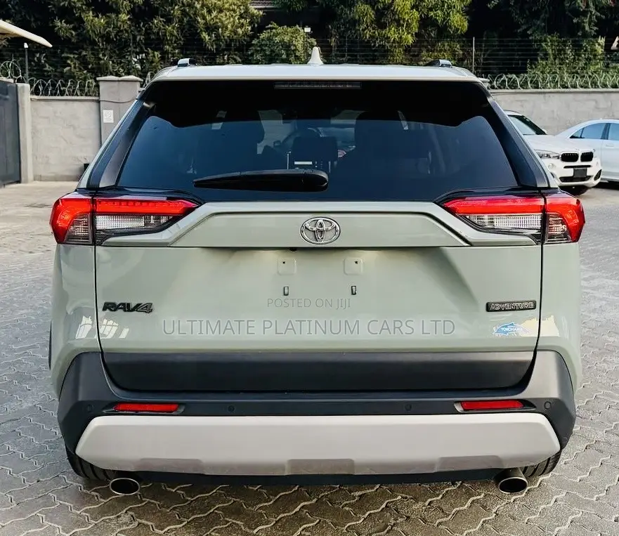 Toyota RAV4 Adventure AWD 2020 Green