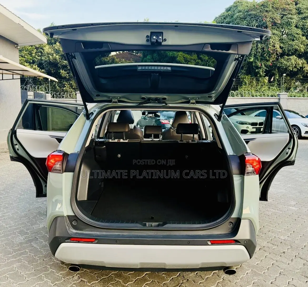 Toyota RAV4 Adventure AWD 2020 Green