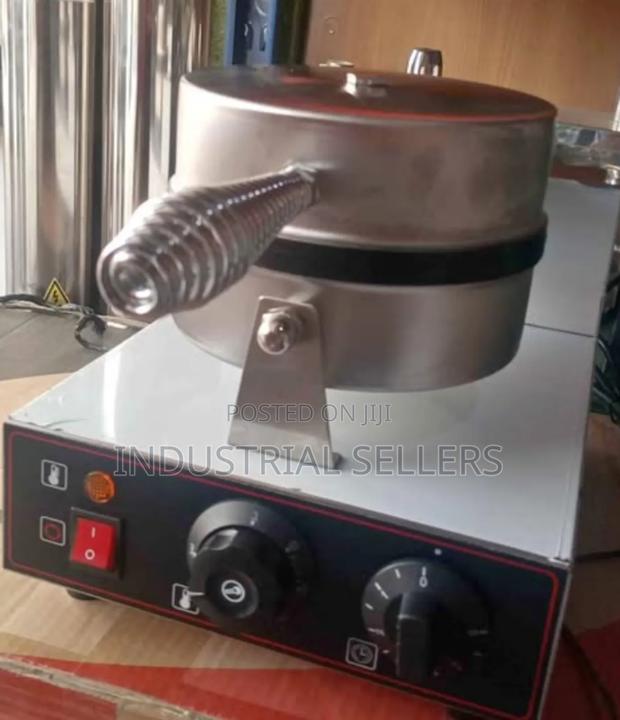 Quality Assured Single Waffle Baker - main view