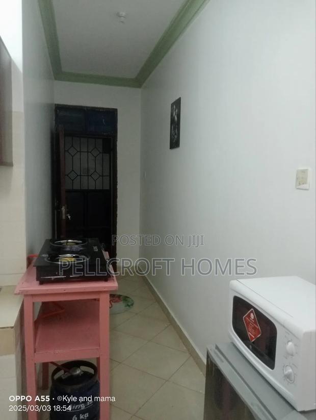 Cosy Studio BNB - thumbnail 15