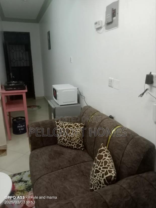 Cosy Studio BNB - thumbnail 14