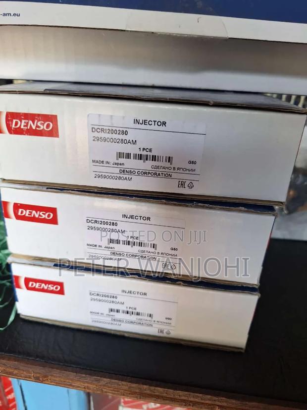 Hilux Vigo and Prado Injector Nozzle 23670-30170,23670-30450