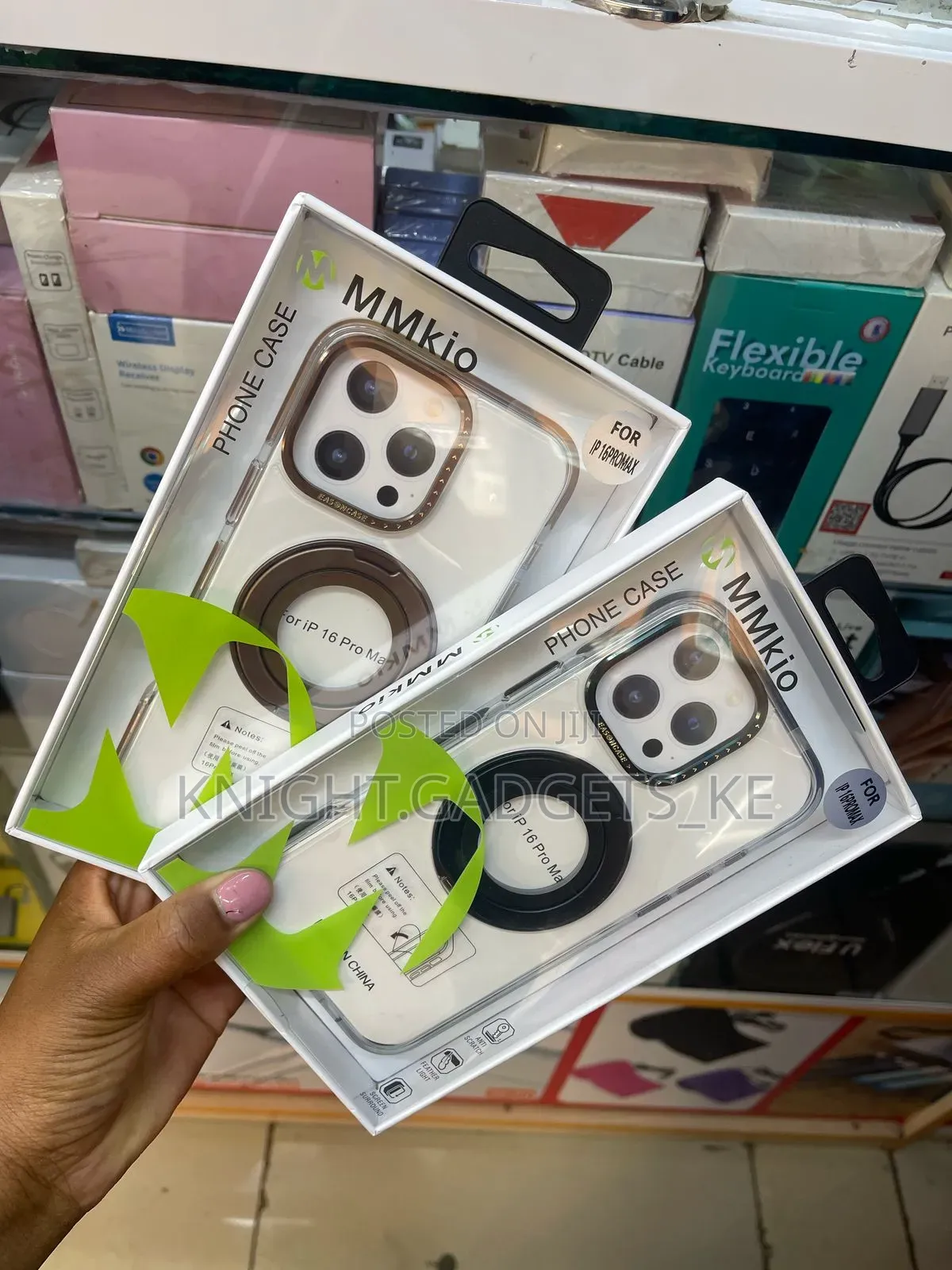 iPhone 16 Pro Max Clear Magsafe Cover !