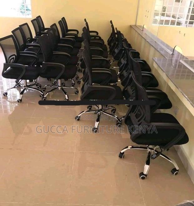 Office Chairs: Office Mid Back Mesh Clerical Spin Chair - thumbnail 2
