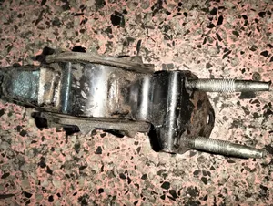 Engine Mounting Alto