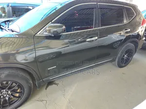 Nissan X-Trail 2018 Green