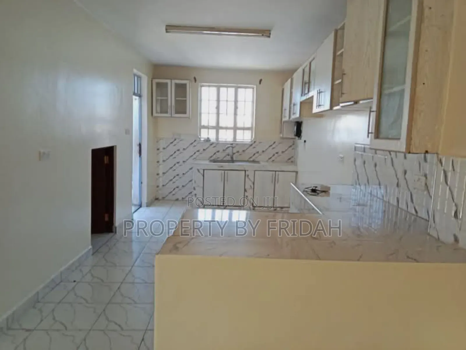 4bdrm Mansion in Kitengela for rent