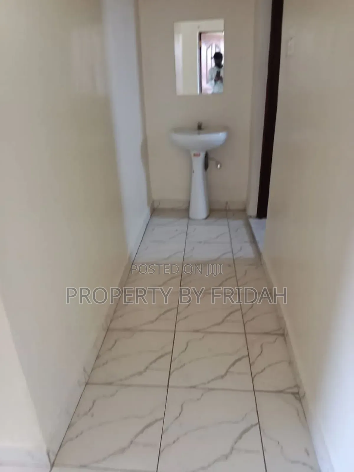 4bdrm Mansion in Kitengela for rent