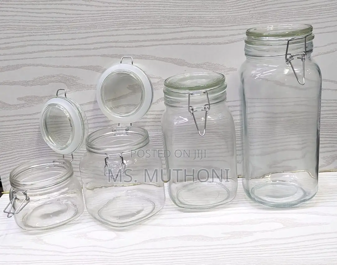 *Air Tight Canister Set Made of Hardened Glass