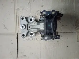 Nissan Note E12 Engine Mount